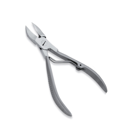 NAIL AND PEDICURE CUTTER
